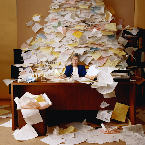 Id 557 Messydesk1