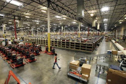 Id 4040 Warehouse 0