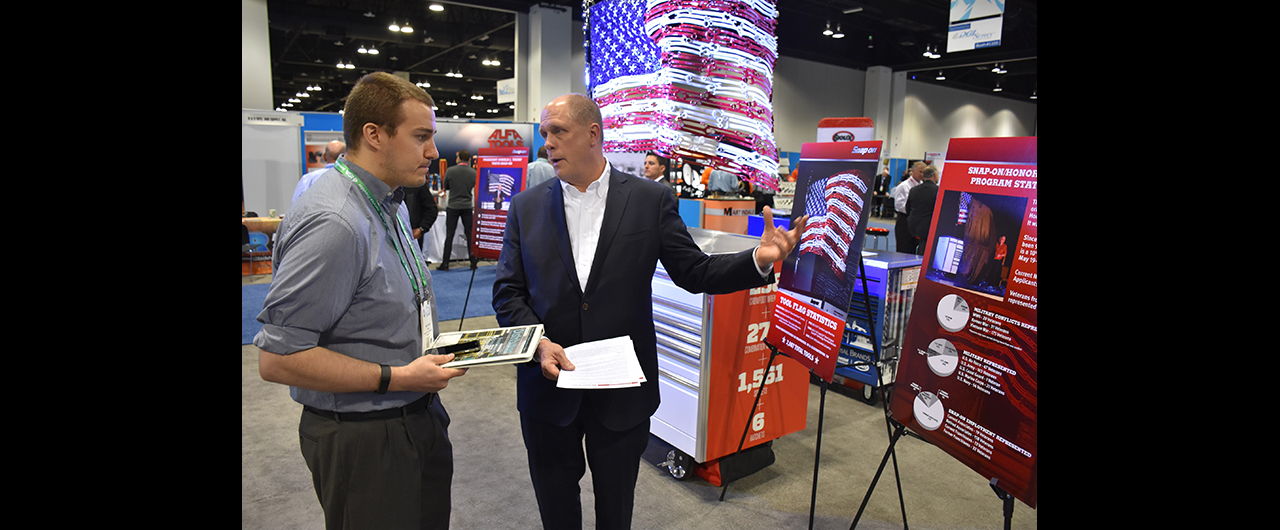 Snap-on Industrial Vice President Michael Carr talks with ID Editor Mike Hockett during the Industrial Supply Convention, April 24 in Denver.