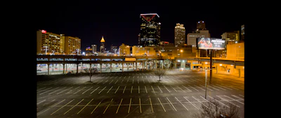 An area known as the Gulch, made up of parking lots and railroad lines, is seen against the downtown skyline in Atlanta. (AP photo)