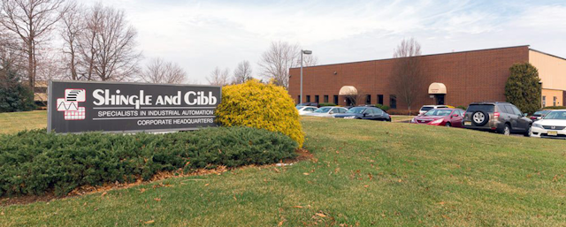 Id 35100 Sign And Building