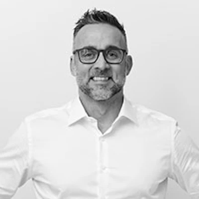Nick Simonette, Vice President of sales at Czarnowski.