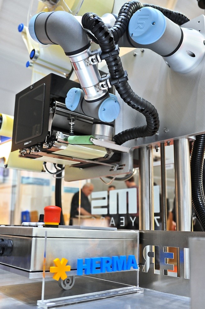 Id 40577 Robot Labeling