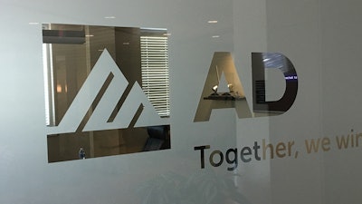 Ad Logo E