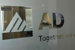 Ad Logo E