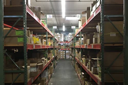 Warehouse Xczv