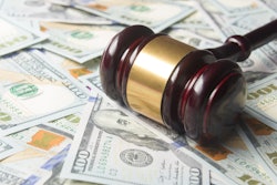 Gavel 2 5dfa51a304ec3