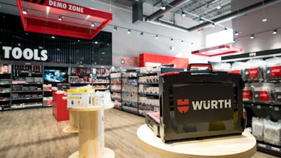 A 24/7 self-checkout store concept developed by Wanzl together with Würth, which gives customers the flexibility to shop around the clock via a Würth eShop account.