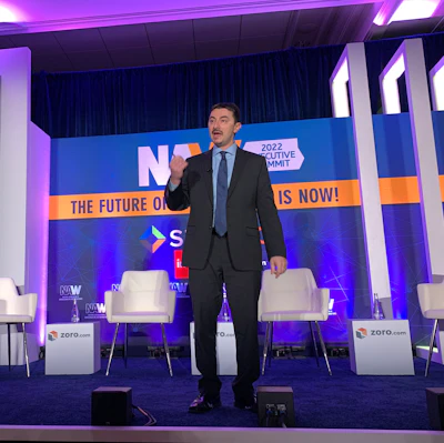 Miller Resource Group's Alex Chausovsky gives a 'Winning the War for Talent' presentation during NAW's Executive Summit on Jan. 26 in Washington D.C.