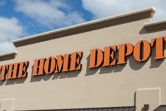 Home Depot I Stock 498565895