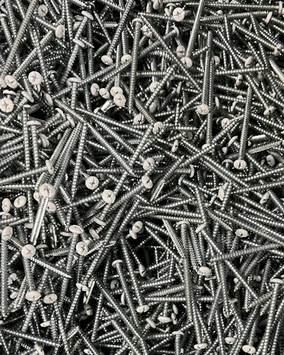 An innovative fastener distributor is following Amazon’s model to enable fast, easy, low-cost online fastener purchases.