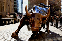 Charging Bull statue on Broadway, New York, Nov. 2014