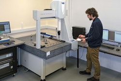 For bearings manufactured in-house by Bowman at its factories in the Midlands, five from each batch are routinely inspected by analogue scanning to check for accuracy and repeatability.