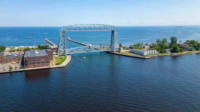 Duluth Aerial Lift Bridge, Duluth, Minn.