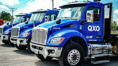 Qxo 2025 Truck 1