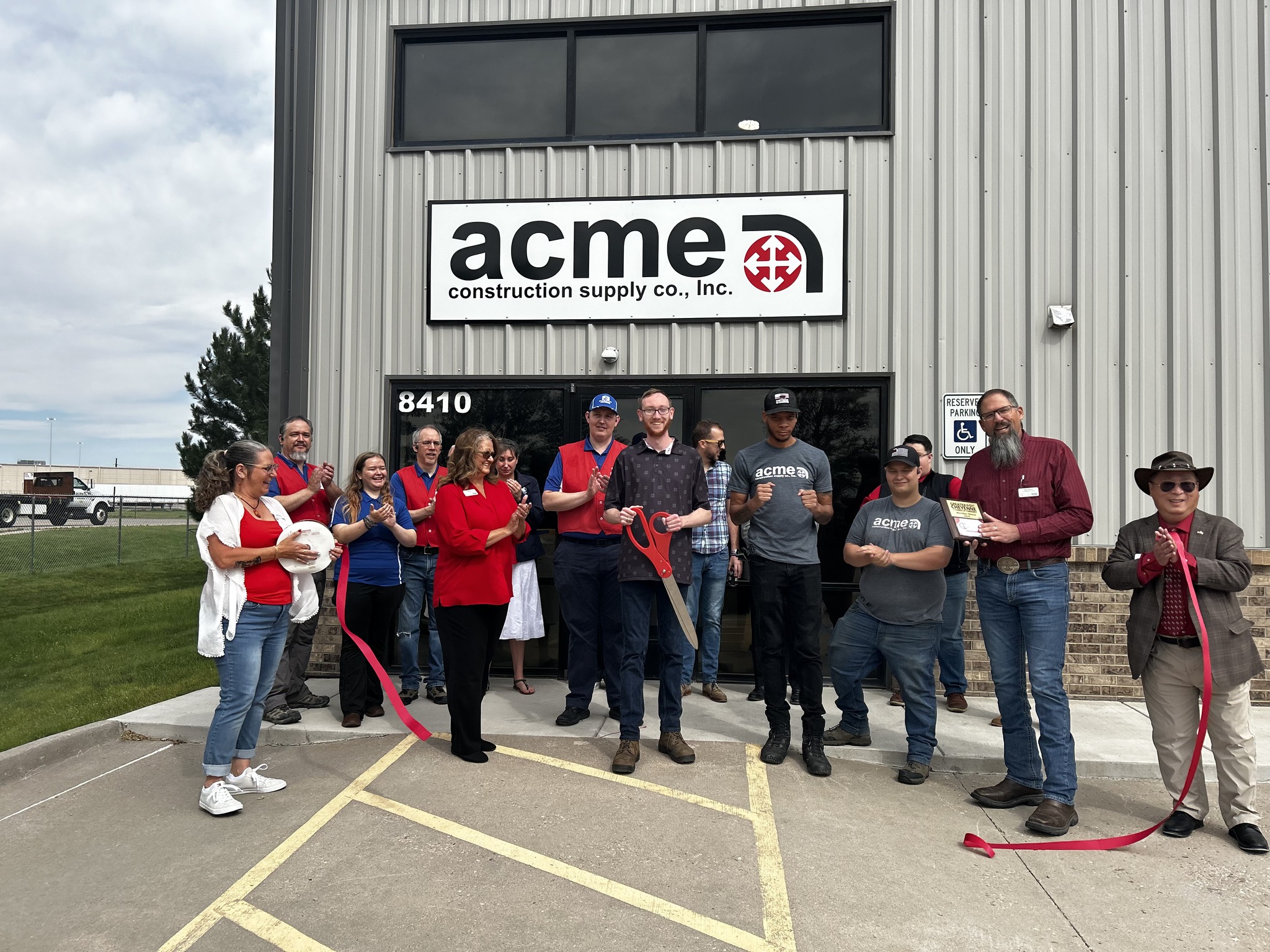 Ribbon cutting at Acme Construction Supply branch, Cheyenne, Wyo.