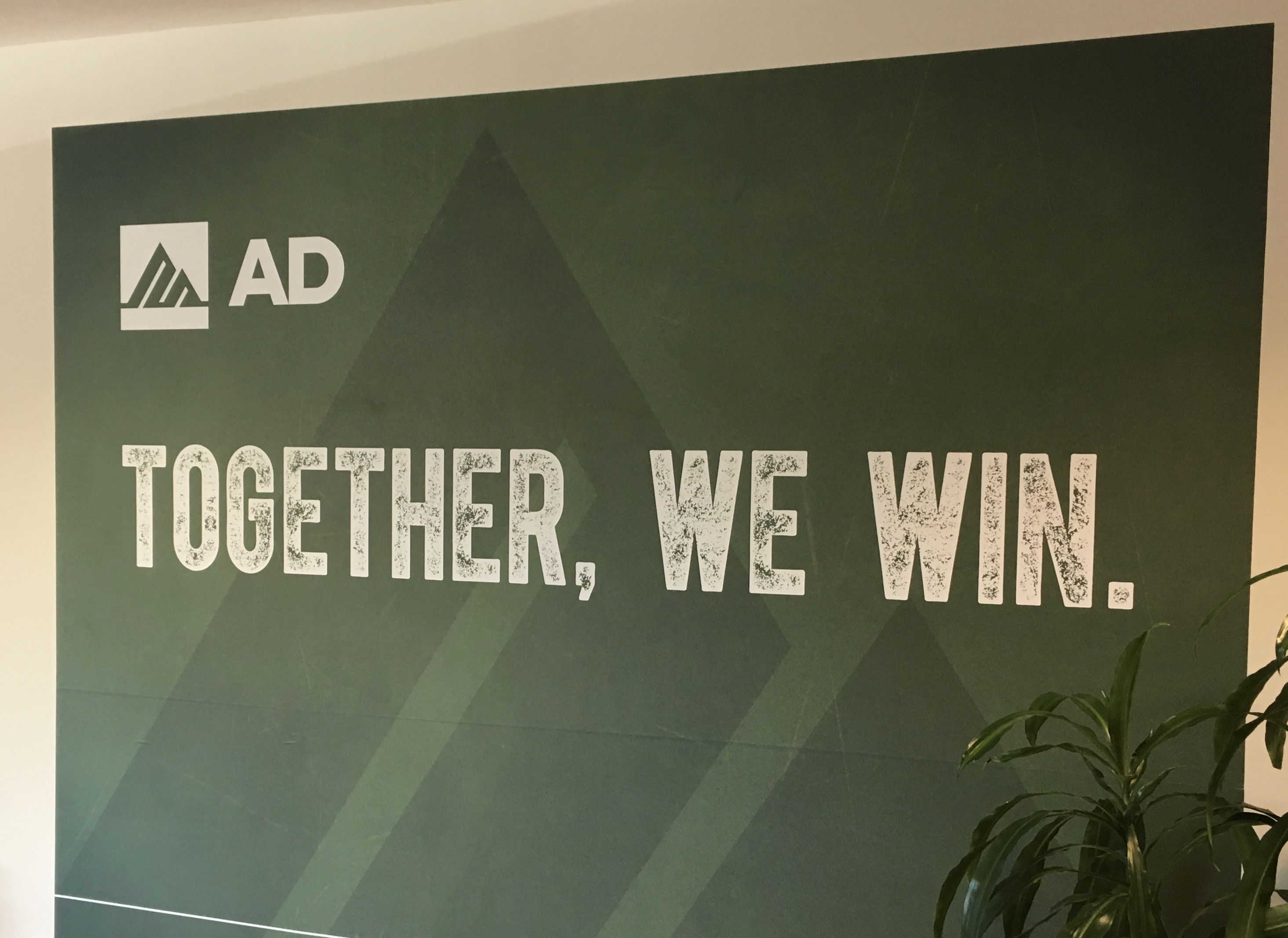 Ad Adfgaiqydqvfqorqzdvrbwzx0 fz63ou Vcg I