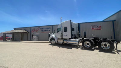 B&J Welding Supply, Lubbock, Texas.