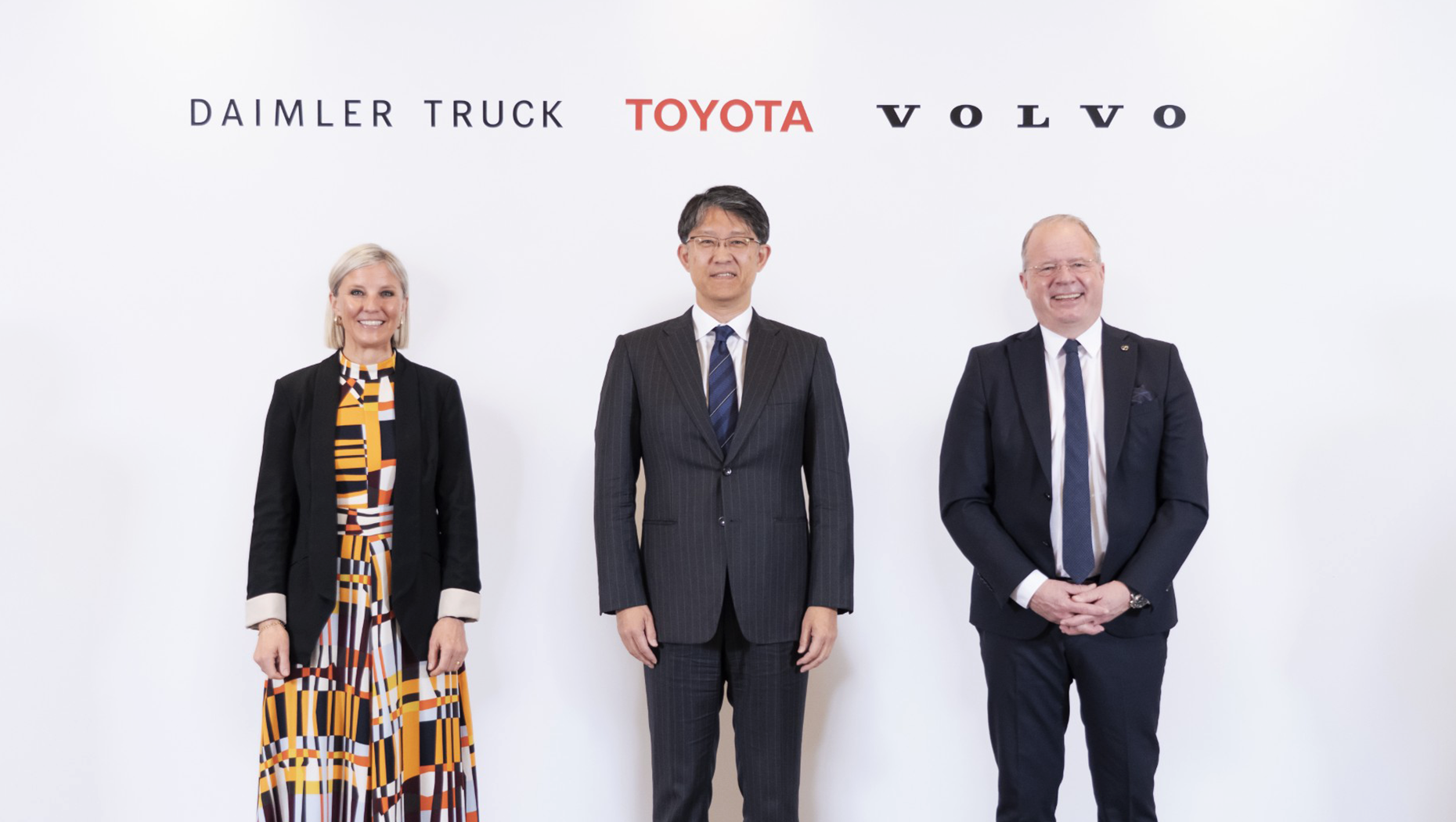 Karin R&aring;dstr&ouml;m, President & CEO, Daimler Truck; Koji Sato, President and CEO Toyota; Martin Lundstedt, President and CEO Volvo Group