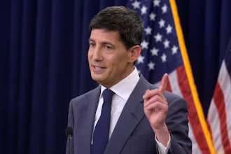 Federal Reserve Chairman Kevin Warsh speaks during a news conference following the Federal Open Market Committee meeting, June 17, 2025, Washington.