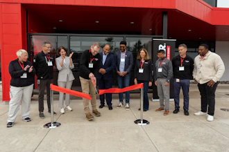 Ribbon-cutting ceremony at Grainger's distribution center in Gresham, Ore., Aug. 19, 2026.