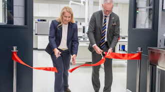 SKF CTO Annika Ölme and Swedish Ambassador to the Netherlands Julius Liljeström cut the ribbon at SKF’s new Ceramic Process Laboratory, Houten, The Netherlands.